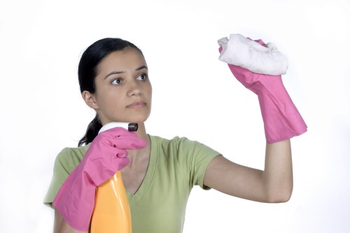 Detailed kitchen cleaning during a Battersea move-out service